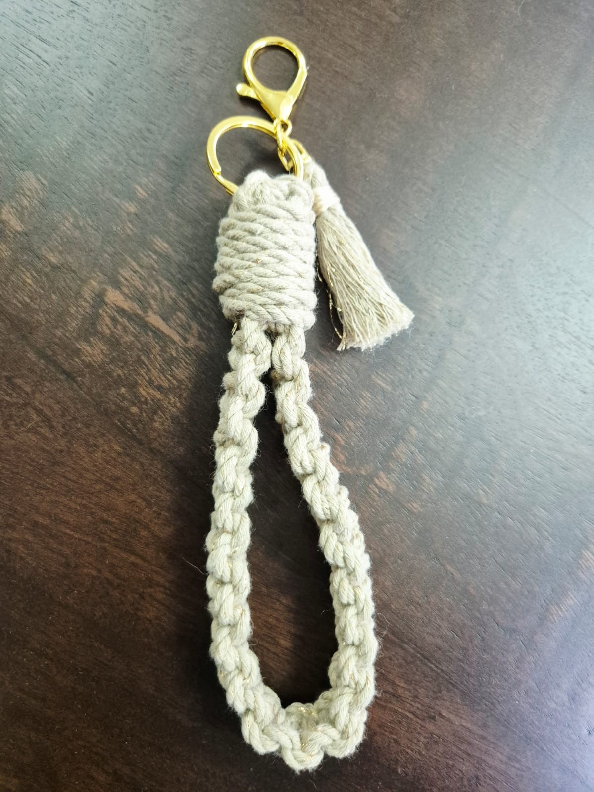 Llavero Pulsera de Macramé Tzilé