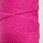 R8 · Fucsia